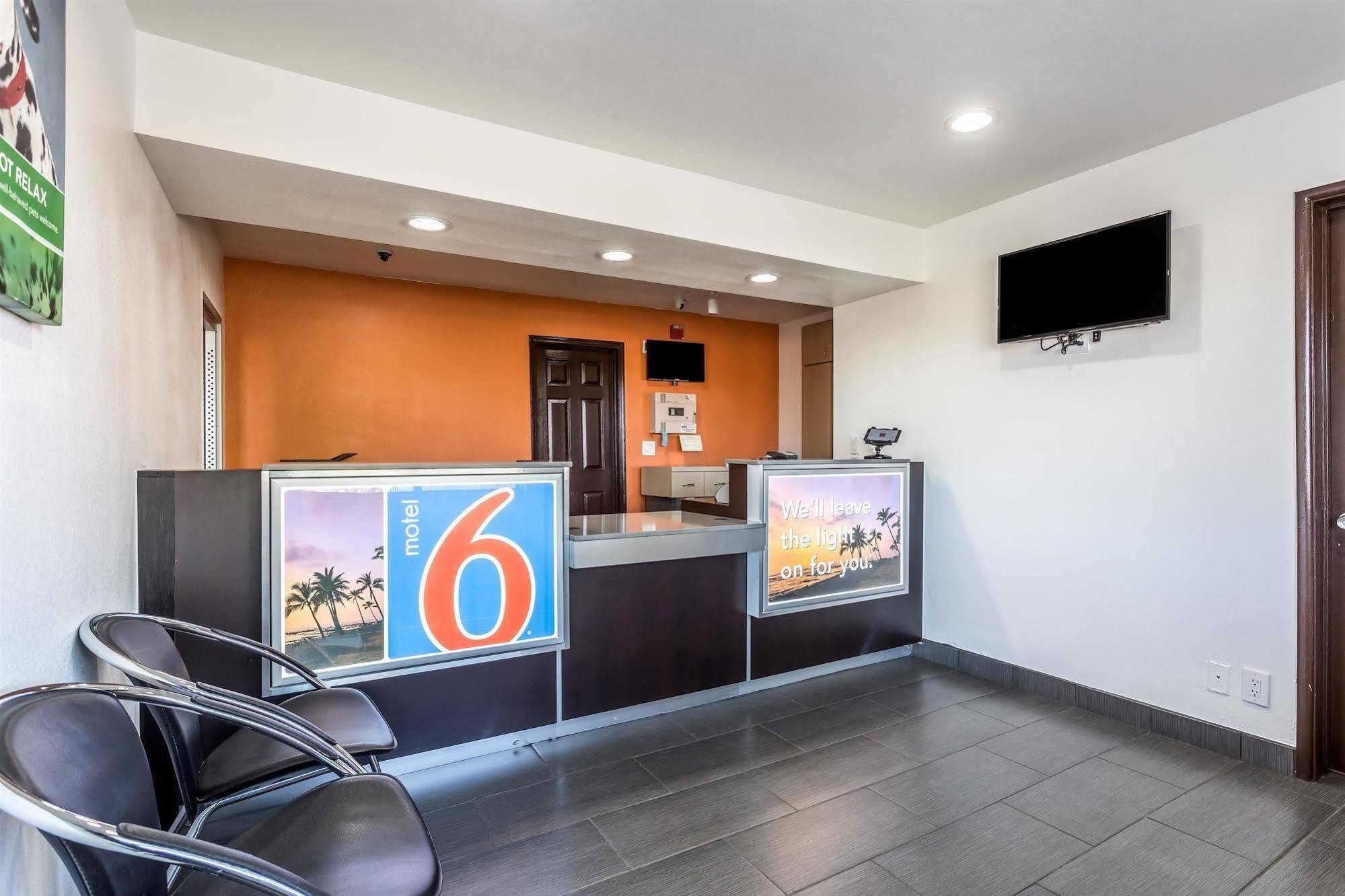 Motel 6-Needles, Ca Luaran gambar