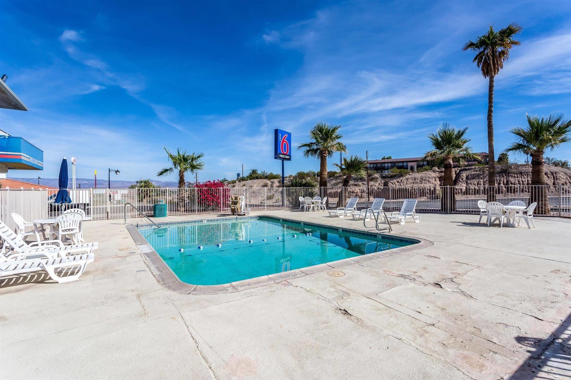 Motel 6-Needles, Ca Luaran gambar