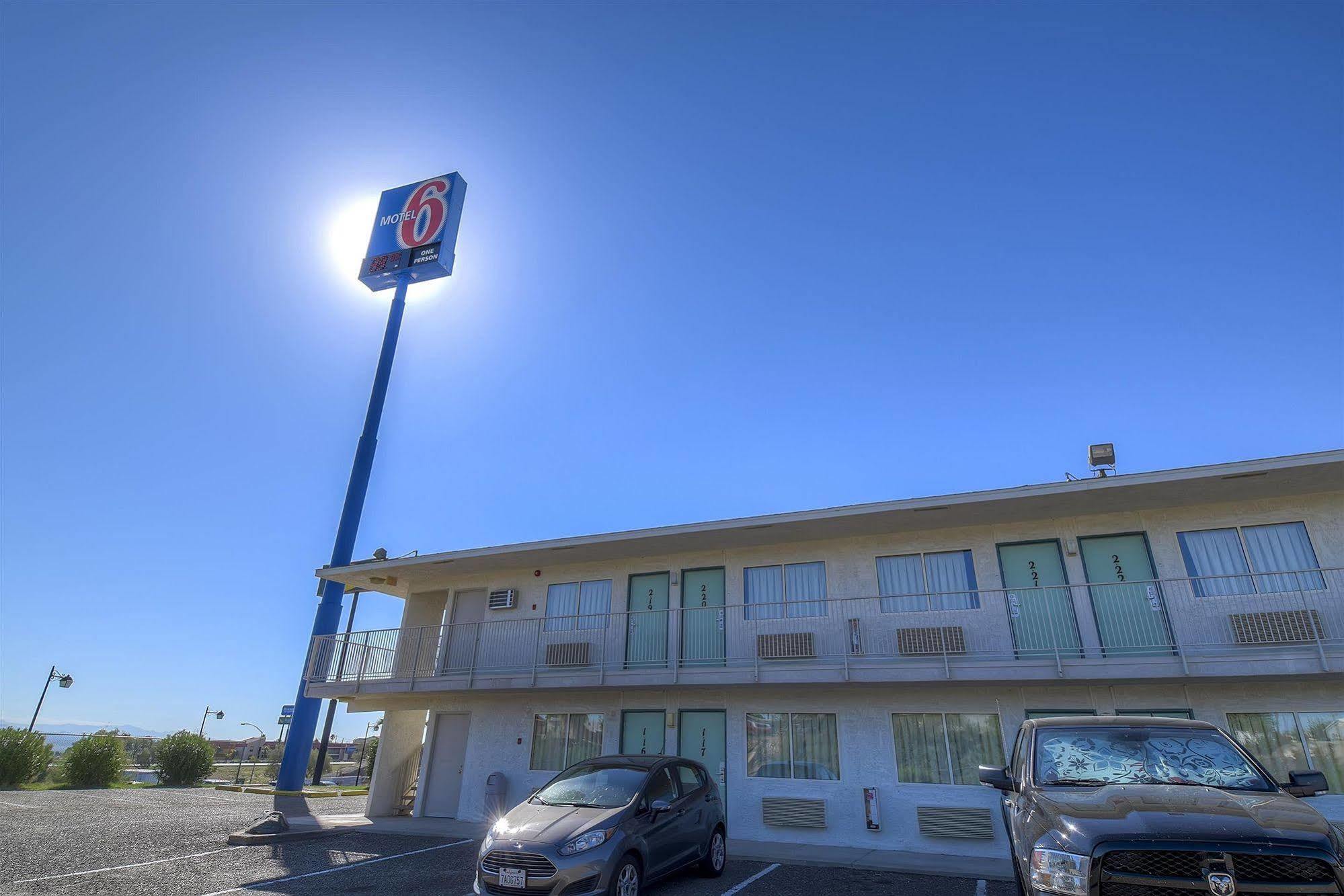 Motel 6-Needles, Ca Luaran gambar